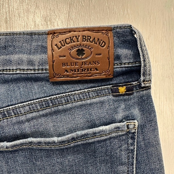 Lucky Brand Lolita Crop Jeans Size 8 / 29 Mid Rise Distressed Stretch Denim - Picture 10 of 10